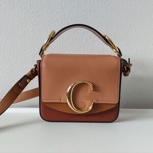 Chloe Tan Brown Leather Bag crossbody purse w gold logo C on front Excellent!